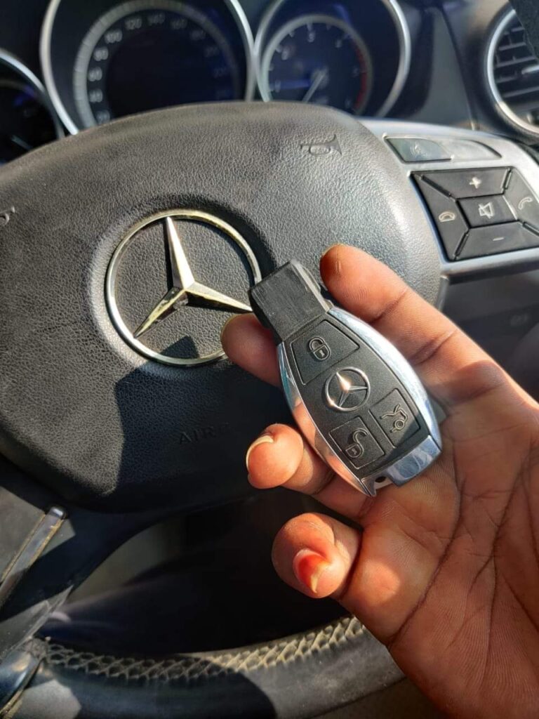 car key maker